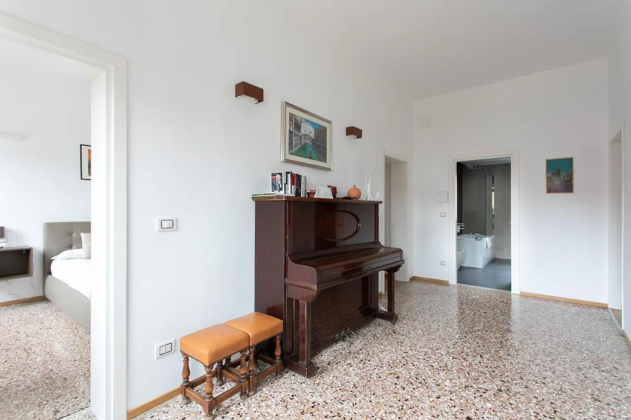 Appartamento Residenza Pomponi Deluxe Venezia Italia